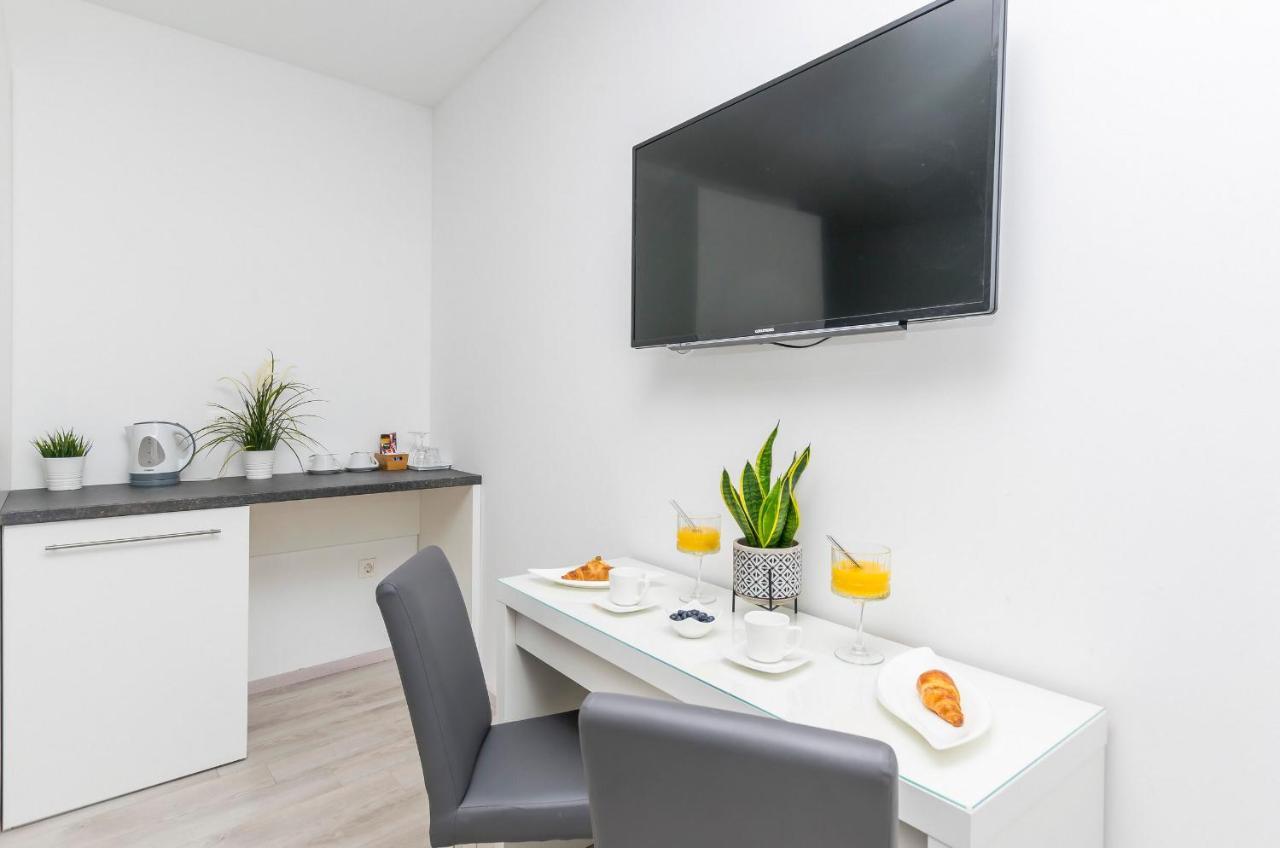 Apartments And Rooms Adriatic Suites Šibenik Extérieur photo