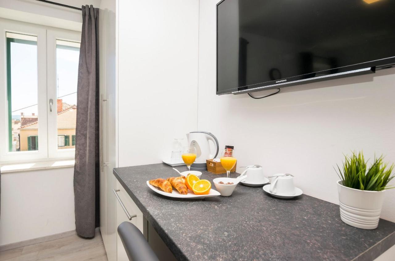 Apartments And Rooms Adriatic Suites Šibenik Extérieur photo
